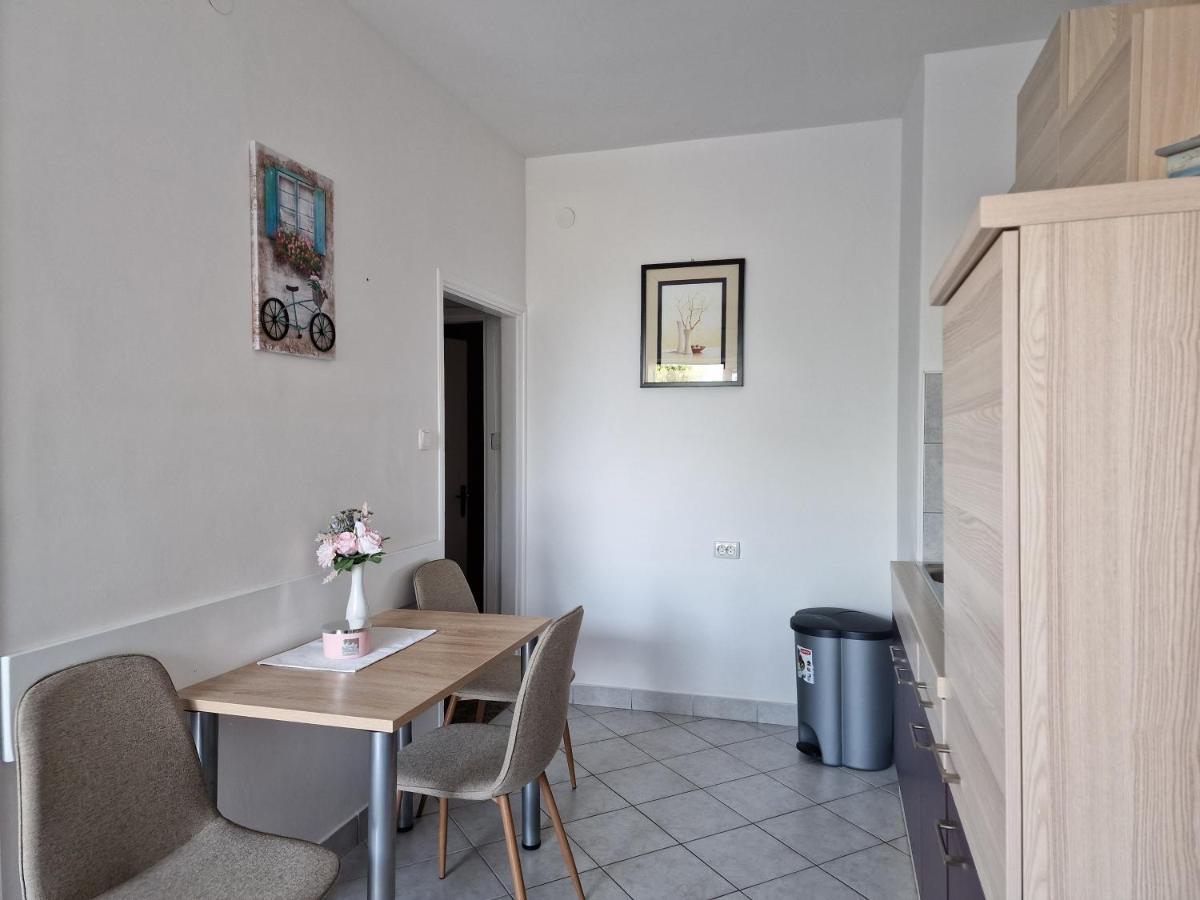 Apartment Sostaric Vrh  Luaran gambar